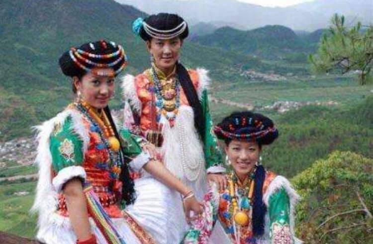 万物に霊魂があるとする原始宗教を信仰するプミ族(李さん特別編)