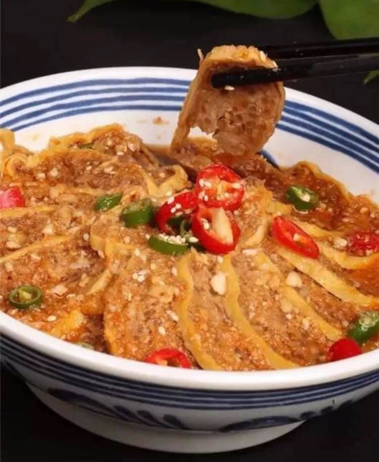 万物に霊魂があるとする原始宗教を信仰するプミ族(李さん特別編)