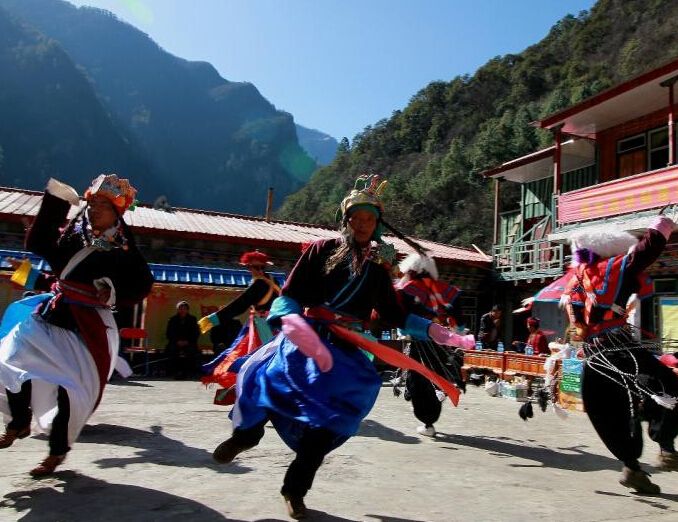 インドのアルナーチャル・プラデーシュ州の他、チベット自治区にも生活している門巴族(メンパ族)(李さん特別編)