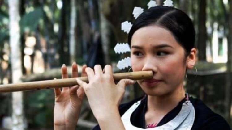 海南島の熱帯気候の中で生活している黎族(羅さん特別編)