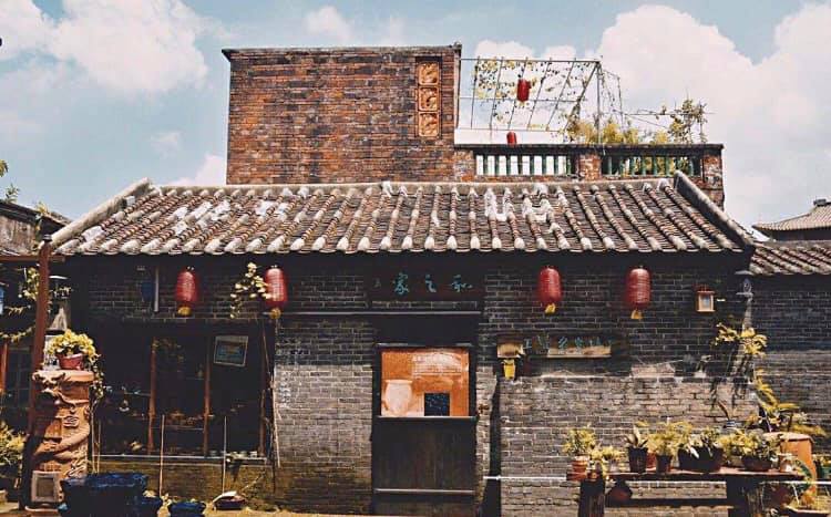 陶器の故郷といわれる佛山市の代表的な陶磁器工場の竃がある南風古竃(羅さん特別編)